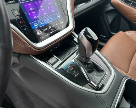 Білий Субару Аутбек, об'ємом двигуна 2.4 л та пробігом 46 тис. км за 26990 $, фото 13 на Automoto.ua