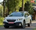 Белый Субару Аутбек, объемом двигателя 0 л и пробегом 192 тыс. км за 16500 $, фото 1 на Automoto.ua