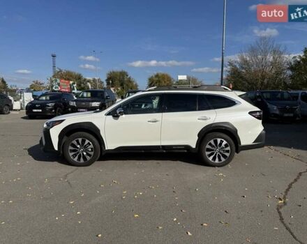 Белый Субару Аутбек, объемом двигателя 2.39 л и пробегом 28 тыс. км за 27800 $, фото 7 на Automoto.ua