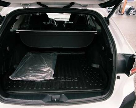 Белый Субару Аутбек, объемом двигателя 2.5 л и пробегом 3 тыс. км за 27800 $, фото 18 на Automoto.ua