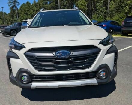 Белый Субару Аутбек, объемом двигателя 2.4 л и пробегом 4 тыс. км за 15000 $, фото 1 на Automoto.ua