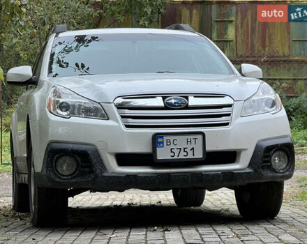 Білий Субару Аутбек, об'ємом двигуна 2.5 л та пробігом 240 тис. км за 8787 $, фото 1 на Automoto.ua