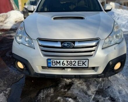 Белый Субару Аутбек, объемом двигателя 2 л и пробегом 230 тыс. км за 12800 $, фото 1 на Automoto.ua