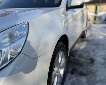 Белый Субару Аутбек, объемом двигателя 2 л и пробегом 230 тыс. км за 12600 $, фото 1 на Automoto.ua