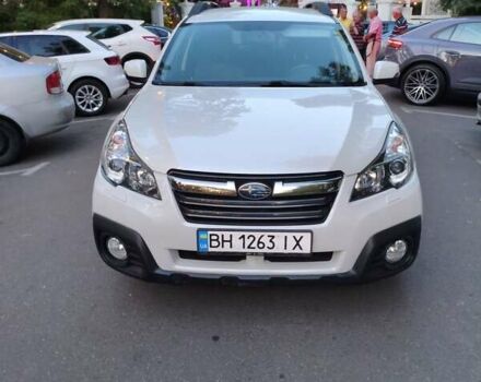 Білий Субару Аутбек, об'ємом двигуна 2.5 л та пробігом 155 тис. км за 8999 $, фото 1 на Automoto.ua