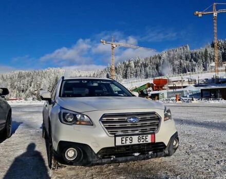 Білий Субару Аутбек, об'ємом двигуна 2 л та пробігом 339 тис. км за 12500 $, фото 1 на Automoto.ua