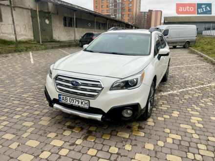 Білий Субару Аутбек, об'ємом двигуна 2.46 л та пробігом 170 тис. км за 16500 $, фото 1 на Automoto.ua