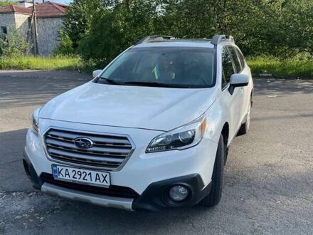 Субару Аутбек 2015 у Києві на Automoto.ua Білий Субару Аутбек, об'ємом двигуна 2.46 л та пробігом 83 тис. км за 14000 $, фото 1 на Automoto.ua
