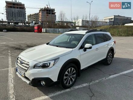 Субару Аутбек 2016 в Ужгороде на Automoto.ua Белый Субару Аутбек, объемом двигателя 2.5 л и пробегом 65 тыс. км за 20000 $, фото 1 на Automoto.ua