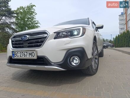 Білий Субару Аутбек, об'ємом двигуна 2.5 л та пробігом 83 тис. км за 18700 $, фото 1 на Automoto.ua