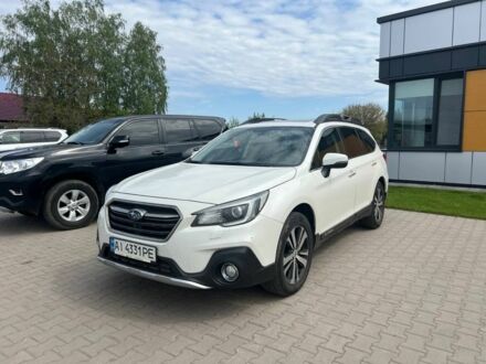 Субару Аутбек 2018 в Борисполе на Automoto.ua Белый Субару Аутбек, объемом двигателя 2.4 л и пробегом 334 тыс. км за 14500 $, фото 1 на Automoto.ua
