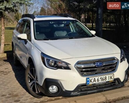 Білий Субару Аутбек, об'ємом двигуна 2.5 л та пробігом 77 тис. км за 23000 $, фото 1 на Automoto.ua