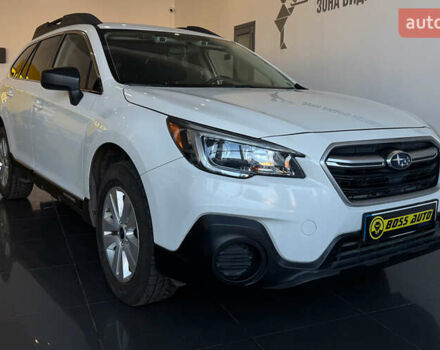 Белый Субару Аутбек, объемом двигателя 2.5 л и пробегом 76 тыс. км за 18200 $, фото 1 на Automoto.ua