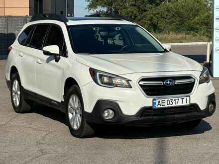 Білий Субару Аутбек, об'ємом двигуна 2.5 л та пробігом 123 тис. км за 15900 $, фото 1 на Automoto.ua