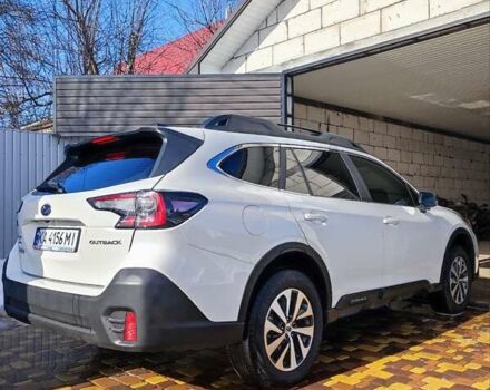 Белый Субару Аутбек, объемом двигателя 2.5 л и пробегом 14 тыс. км за 21000 $, фото 1 на Automoto.ua