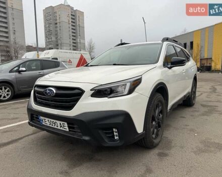 Белый Субару Аутбек, объемом двигателя 2.39 л и пробегом 70 тыс. км за 26500 $, фото 1 на Automoto.ua