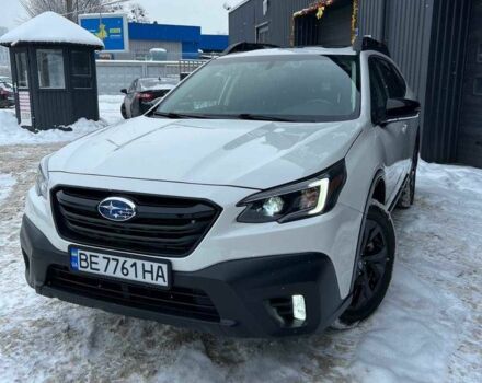 Белый Субару Аутбек, объемом двигателя 2.4 л и пробегом 47 тыс. км за 27500 $, фото 1 на Automoto.ua