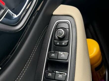 Белый Субару Аутбек, объемом двигателя 2.5 л и пробегом 28 тыс. км за 27000 $, фото 1 на Automoto.ua