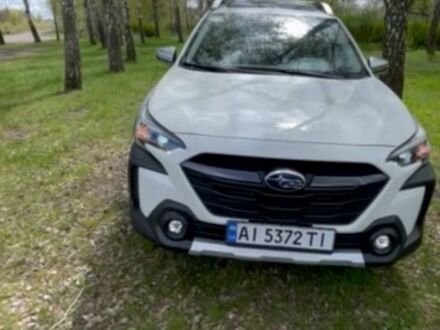 Білий Субару Аутбек, об'ємом двигуна 2.39 л та пробігом 12 тис. км за 27900 $, фото 1 на Automoto.ua