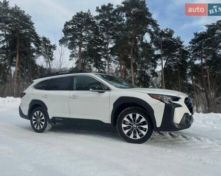 Белый Субару Аутбек, объемом двигателя 2.5 л и пробегом 23 тыс. км за 27400 $, фото 1 на Automoto.ua