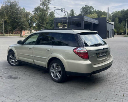 Бежевий Субару Аутбек, об'ємом двигуна 2.46 л та пробігом 325 тис. км за 6200 $, фото 7 на Automoto.ua