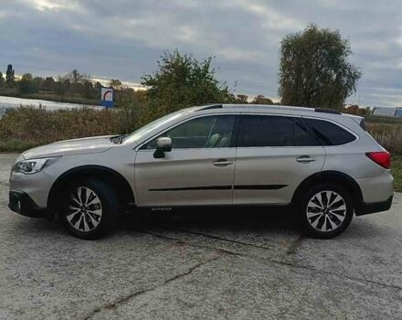 Бежевый Субару Аутбек, объемом двигателя 2 л и пробегом 222 тыс. км за 17900 $, фото 3 на Automoto.ua