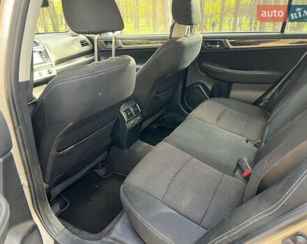 Бежевий Субару Аутбек, об'ємом двигуна 2.46 л та пробігом 288 тис. км за 11800 $, фото 13 на Automoto.ua