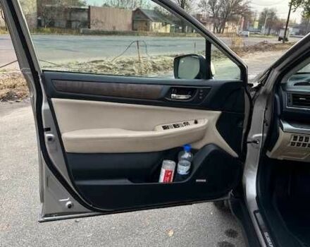 Бежевий Субару Аутбек, об'ємом двигуна 2.5 л та пробігом 180 тис. км за 16872 $, фото 8 на Automoto.ua