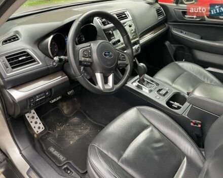 Бежевый Субару Аутбек, объемом двигателя 2.5 л и пробегом 199 тыс. км за 16500 $, фото 10 на Automoto.ua
