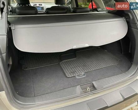 Бежевый Субару Аутбек, объемом двигателя 2.5 л и пробегом 199 тыс. км за 16500 $, фото 3 на Automoto.ua