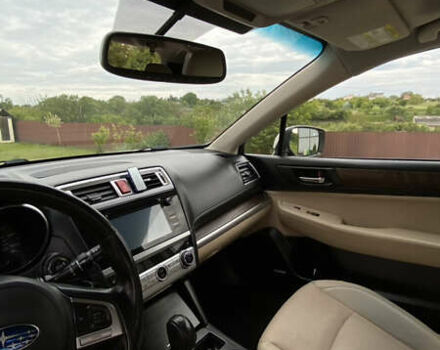 Бежевый Субару Аутбек, объемом двигателя 2.5 л и пробегом 280 тыс. км за 12500 $, фото 13 на Automoto.ua