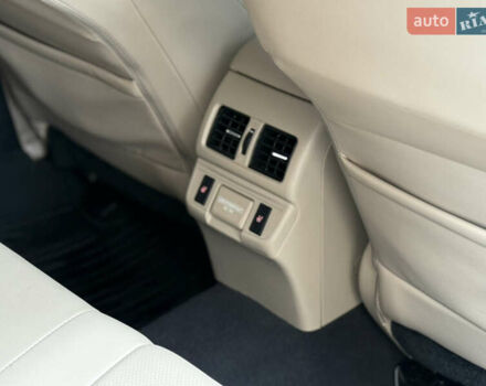 Бежевый Субару Аутбек, объемом двигателя 2.5 л и пробегом 135 тыс. км за 16999 $, фото 48 на Automoto.ua