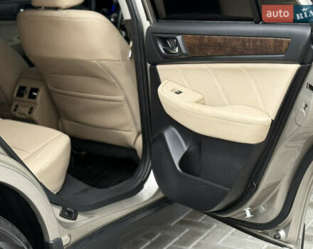 Бежевый Субару Аутбек, объемом двигателя 2.5 л и пробегом 135 тыс. км за 16999 $, фото 46 на Automoto.ua