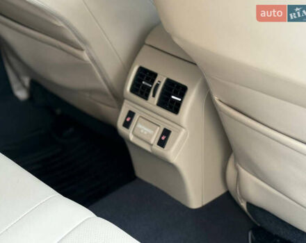 Бежевый Субару Аутбек, объемом двигателя 2.5 л и пробегом 135 тыс. км за 16800 $, фото 14 на Automoto.ua