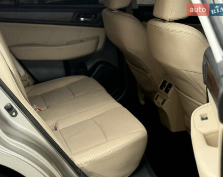 Бежевый Субару Аутбек, объемом двигателя 2.5 л и пробегом 135 тыс. км за 16999 $, фото 47 на Automoto.ua