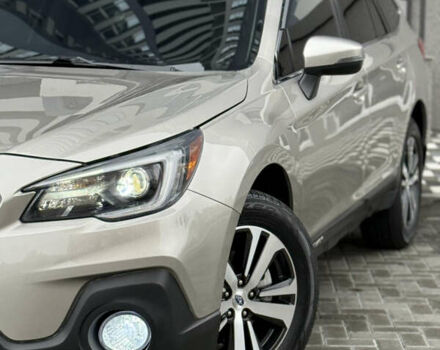 Бежевый Субару Аутбек, объемом двигателя 2.5 л и пробегом 135 тыс. км за 16999 $, фото 7 на Automoto.ua