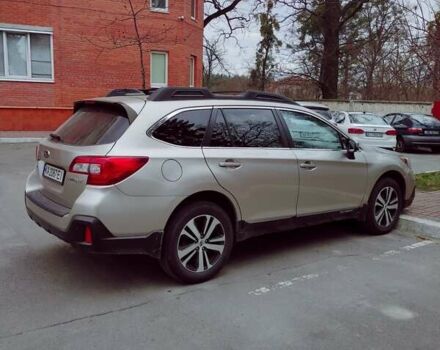 Бежевый Субару Аутбек, объемом двигателя 2.5 л и пробегом 146 тыс. км за 18000 $, фото 10 на Automoto.ua