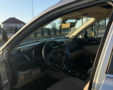 Бежевый Субару Аутбек, объемом двигателя 2.5 л и пробегом 104 тыс. км за 24000 $, фото 9 на Automoto.ua