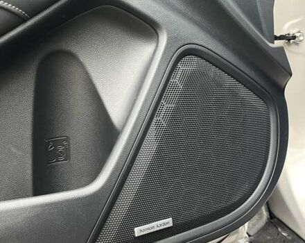 Бежевый Субару Аутбек, объемом двигателя 2.39 л и пробегом 10 тыс. км за 53986 $, фото 20 на Automoto.ua