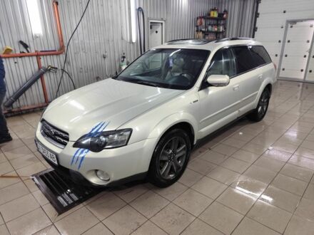 Бежевый Субару Аутбек, объемом двигателя 3 л и пробегом 270 тыс. км за 4300 $, фото 1 на Automoto.ua