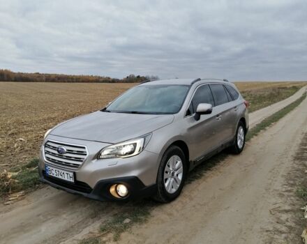 Бежевый Субару Аутбек, объемом двигателя 2 л и пробегом 286 тыс. км за 9000 $, фото 1 на Automoto.ua