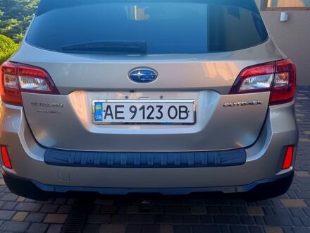 Бежевий Субару Аутбек, об'ємом двигуна 2.5 л та пробігом 114 тис. км за 15200 $, фото 1 на Automoto.ua