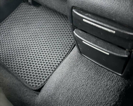 Черный Субару Аутбек, объемом двигателя 2.46 л и пробегом 289 тыс. км за 6000 $, фото 6 на Automoto.ua