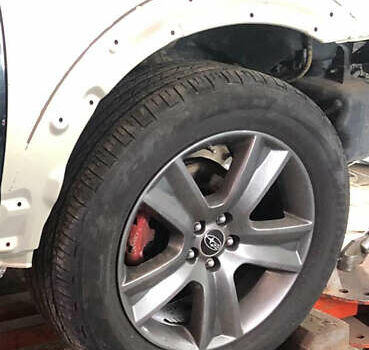 Черный Субару Аутбек, объемом двигателя 2.46 л и пробегом 289 тыс. км за 6000 $, фото 31 на Automoto.ua