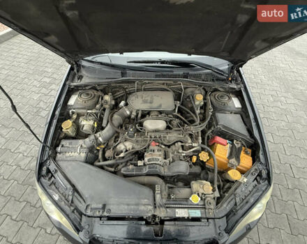 Черный Субару Аутбек, объемом двигателя 2.46 л и пробегом 289 тыс. км за 6000 $, фото 15 на Automoto.ua