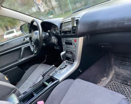 Чорний Субару Аутбек, об'ємом двигуна 2.5 л та пробігом 200 тис. км за 3200 $, фото 17 на Automoto.ua