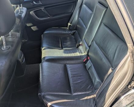 Черный Субару Аутбек, объемом двигателя 2.5 л и пробегом 502 тыс. км за 4600 $, фото 3 на Automoto.ua