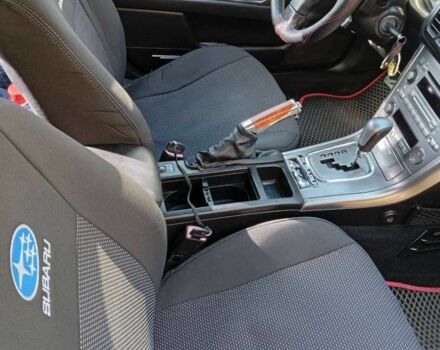 Чорний Субару Аутбек, об'ємом двигуна 2.5 л та пробігом 280 тис. км за 5500 $, фото 6 на Automoto.ua