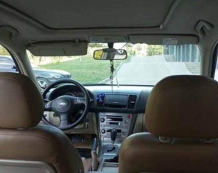 Чорний Субару Аутбек, об'ємом двигуна 3 л та пробігом 210 тис. км за 7400 $, фото 9 на Automoto.ua