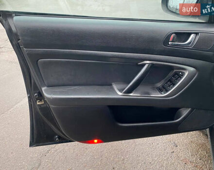 Чорний Субару Аутбек, об'ємом двигуна 2.46 л та пробігом 256 тис. км за 5490 $, фото 25 на Automoto.ua